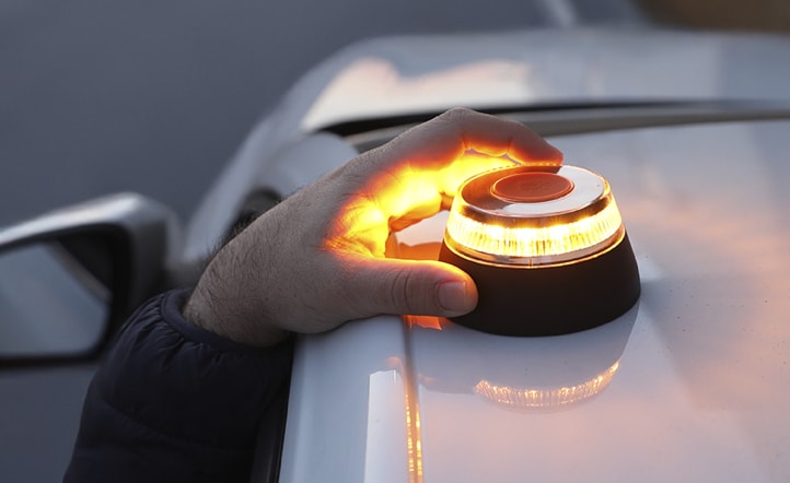 Luz de Emergencia V16 Homologada DGT